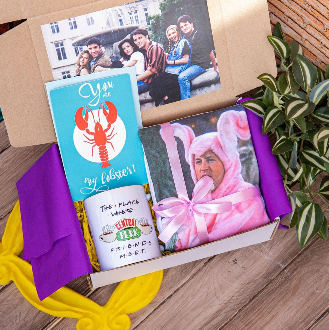 Friends TV Series Gift Box, Friends Logo Shirt, Chandler Bing Tshirt ...
