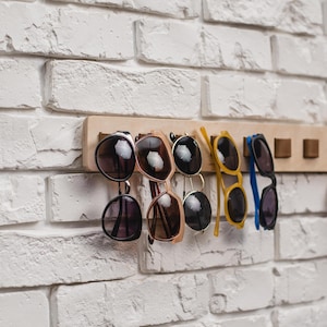 Sunglass Holder for Wall, Wooden Sunglasses Organizer, Wall Mounted Eyewear Rack, Eyeglass Display Stand, Sunglasses Storage Rack