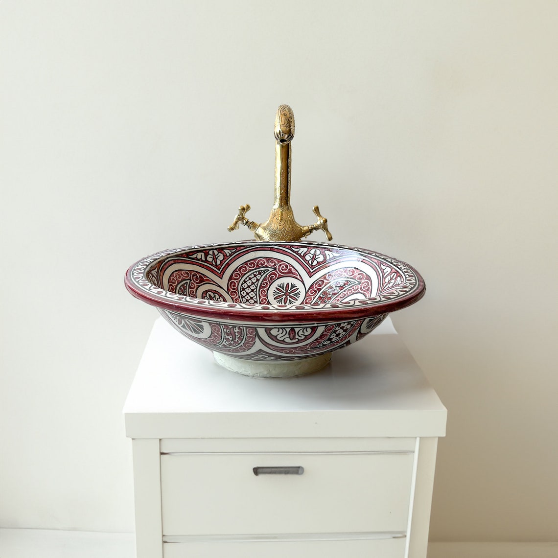 Curated visual reference: Round Modern Pottery Bath Sinks Hand Painted Sink For Bar Photo Inspiration