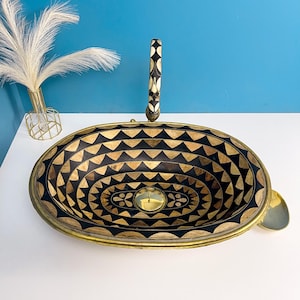 Handmade Brass Drop-in Sink Studded with Wood and Resin, Luxury Sink with Resin And Brass, Oval Brass Resin Vanity Vessel Sink.