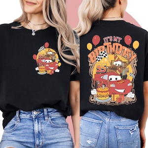 カーズ シャツ | マックイーン バースデー Tシャツ | カー 子供用 Tシャツ | ディズニー 漫画 シャツ ユニセックス 大人 子供用 | ディズニー テーマ パーティー