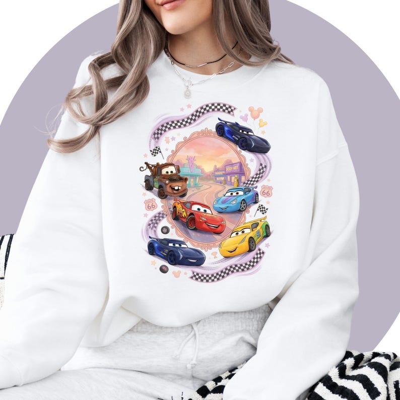 Disney Bilar T-shirt - Blixten McQueen Kylarfjädrar T-shirt För Barn Och Vuxna bild 5