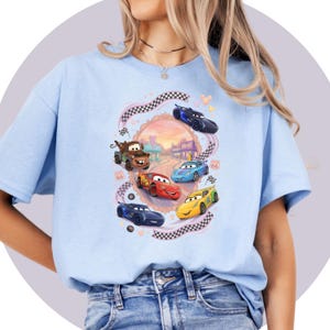 Disney Bilar T-shirt - Blixten McQueen Kylarfjädrar T-shirt För Barn Och Vuxna bild 2