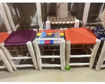 Tabouret marocain fait main en bois : assise en fibre de sabra, décor rustique