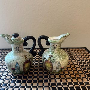 Vintage Royal Sealy Ceramic Oil & Vinegar Cruet Set Kitchen Counter Stovetop Serving Accessories