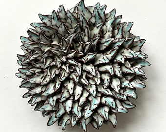 Wall Flower - medium - in white with turquoise tips