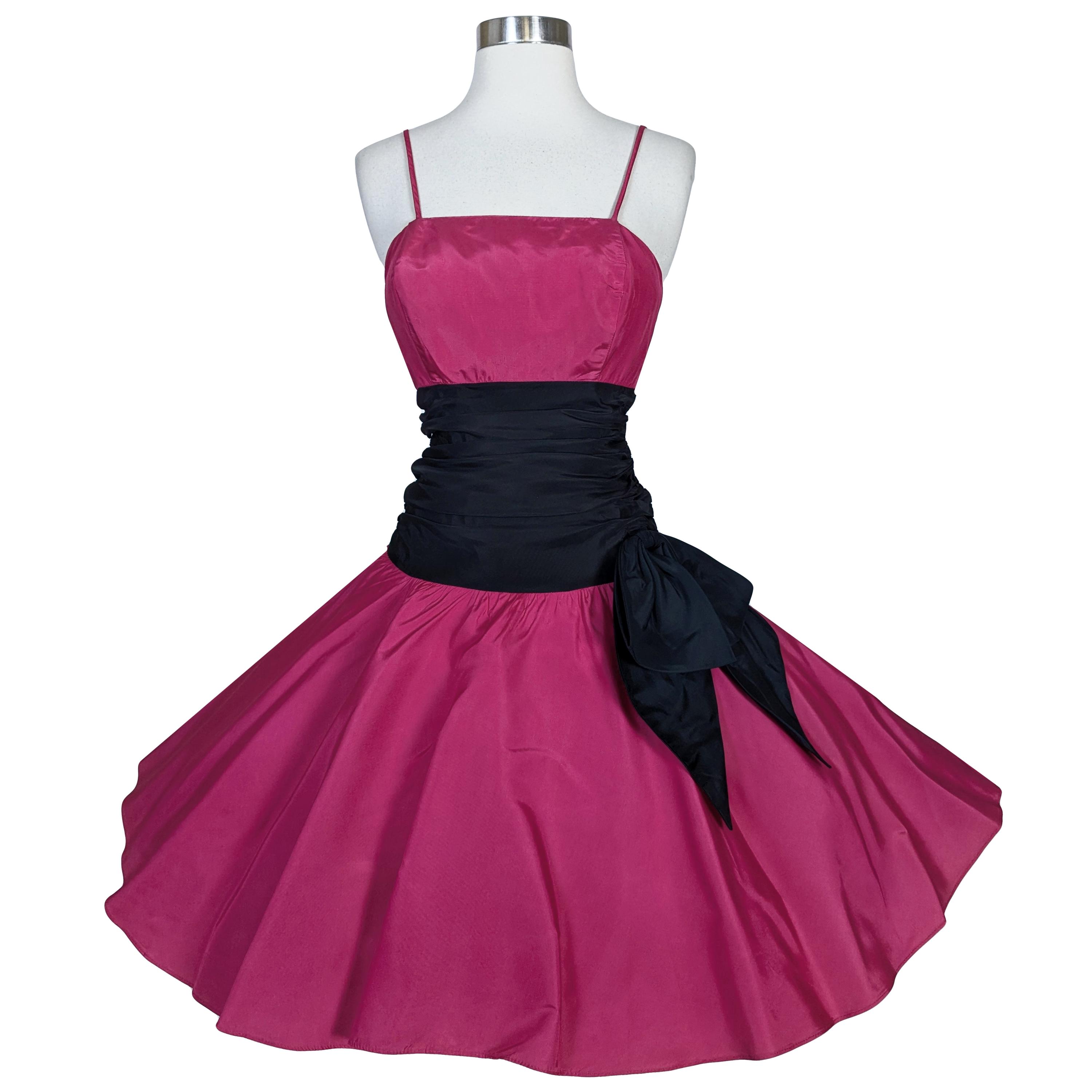 Vintage 80s 50s Pink Black Full Circle Skirt Prom Party Dress XS S Spaghetti Straps Big Bow Fuchsia Dancing Formal Swing Dance Fit and Flare