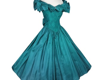 Vintage 80s 90s Teal Blue Green Floral Lace Taffeta Bow Ruffle Full Skirt Prom Party Dress XS Extra Small Womens Formal Dance Costume Glam