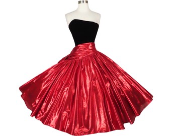 Vintage 80s Strapless Red Metallic Black Velvet Full Circle Skirt Prom Party Dress Gown XS S Foil Lame Bow Avant Garde Womens Valentines Day