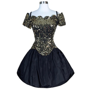 Vintage 80s Gold Sequin Black Taffeta Full Skirt Prom Cocktail Party Dress M Medium Scalloped Off Shoulder Short Sleeves Knee Length Shiny