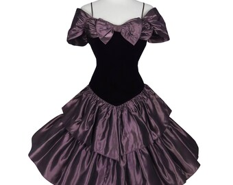 Vintage 80s 90s Black Velvet Purple Brown Taffeta Tiered Full Skirt Bow Off Shoulder Prom Cocktail Party Dress M Medium Womens Costume Short