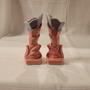 Pair of Vintage 1940&#39;s Shawnee Pottery Small Pink and Blue Vases