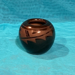 Vintage Santa Clara Pueblo Yolanda Velarde Mini Blackware Vase Native American