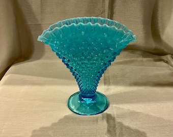 ビンテージ　フェントン ボンボンデッシュ Vintage Fenton Art Glass Bon Bon Dish in Opalescent Blue Hobnail