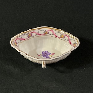Vintage 1990’s Richard Ginori Italy Porcelain Rapallo Pattern Open Sauce Boat or Dish