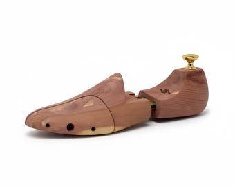Cedar Wood Shoe Trees - Antimicrobial, Odor Removing - Multiple Sizes