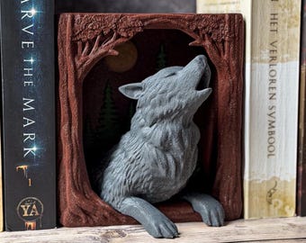 Wolf Book Nook Insert Daylight Fantasy Forest Howling Wolf Bookshelf Decor Brown Tree Grey Wolf Gift for Book Lovers & Fantasy Fans