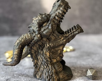 Dragon Head Dice Tower | Roaring Dragon Dice Roller | Hand Painted Fantasy Tabletop RPG Accessory | Dungeon Master DnD Gift for Him and Her