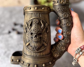 Viking Dice Tower Tankard DnD Gift Hand-Finished Tavern Mug Can Holder with Hidden Dice Storage Tabletop RPG Accessory for DM or DnD Player