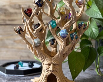 Torre de dados Árbol Soporte para dados Treant Marrón claro Almacenamiento de dados DnD Accesorio druídico Regalos DnD Dungeons and Dragons Juego de rol de mesa Regalo para él