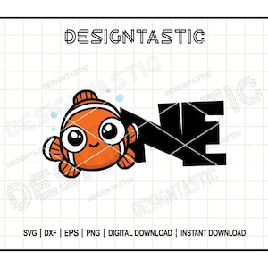 Peut inclure: Un poisson-clown de dessin animé noir et orange avec de grands yeux et un sourire, à côté du mot "ONE" en noir. L'image est sur un fond de grille blanche.