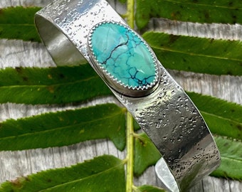 Textured wide band turquoise sterling cuff • sterling turquoise cuff bracelet • oval turquoise cuff bracelet • stacker cuff