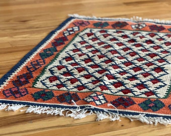 Handmade Persian kilim