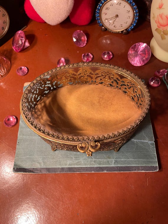Vintage Glass Casket Jewelry Box – La Gartier Wedding Garters