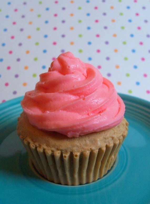 Strawberry Cupcake Soap Big Full Sized Strawberry Cream Cupcake Scented Shea Butter Soap Vegan By Howard S Home Catch My Party