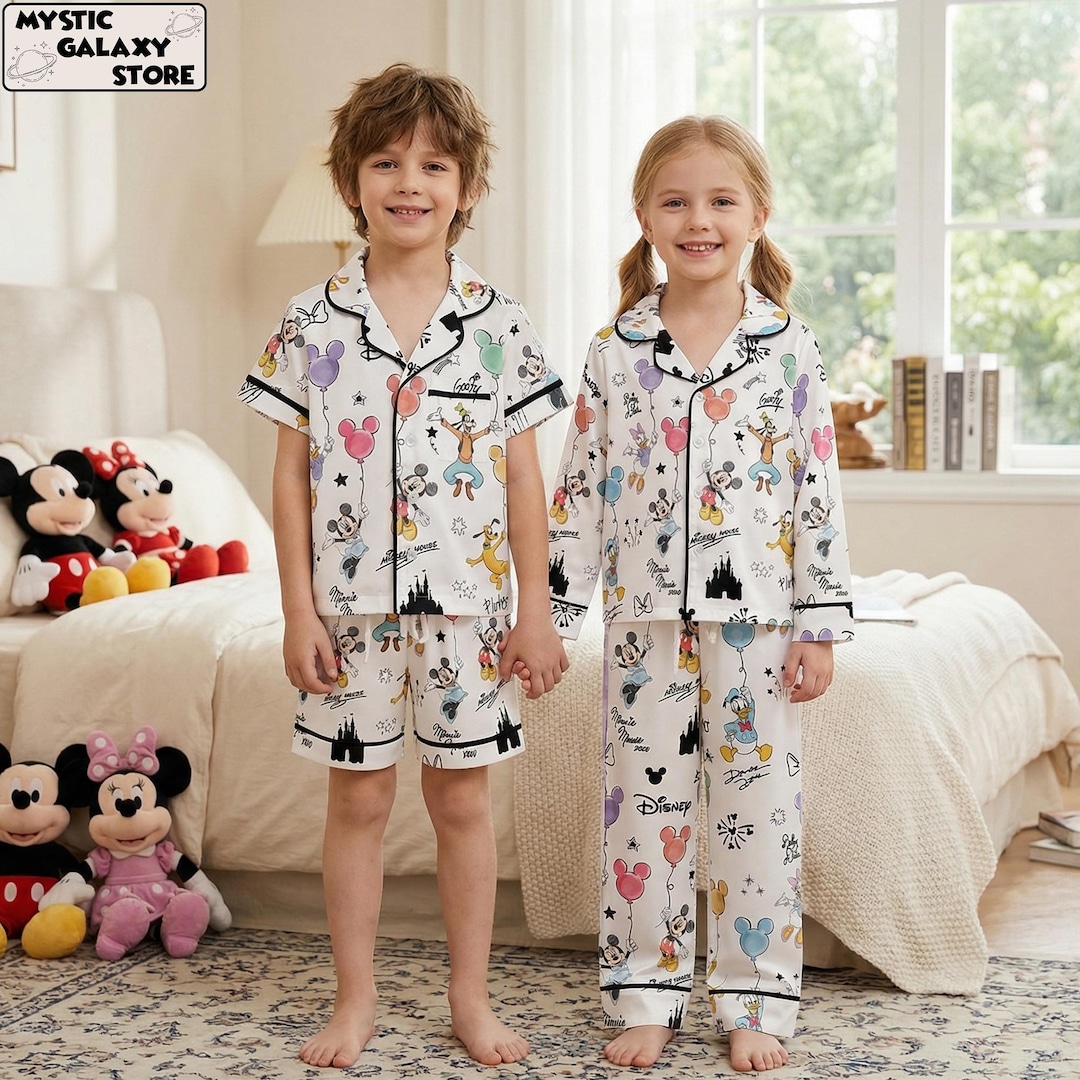 Disney Pyjamas Disney Mickey and Friends Pajama Set, Cute Balloon With Disney ...