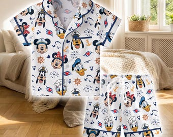 Walt Disney World Sleep Shirt Nightgown Sleepy Minnie Plaid One