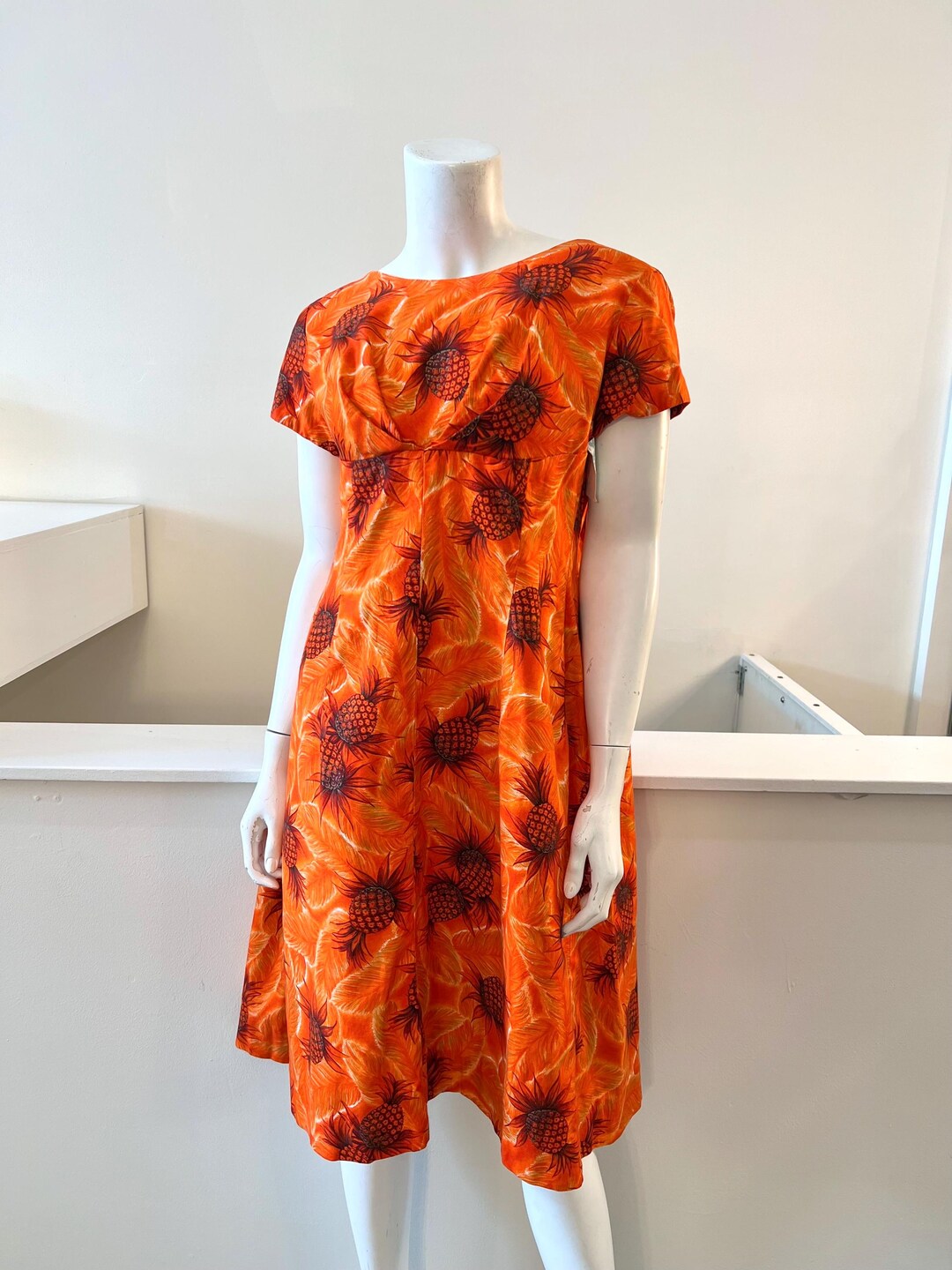 Hawaiian Golden Pineapple Edm Print Dress