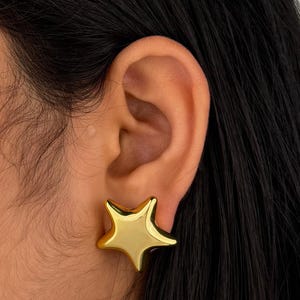 Chunky Gold Star Stud Earrings | Bold Statement Star Earrings for Women | Modern Shiny Star Jewelry | Cute Gift for Her | Unique Studs
