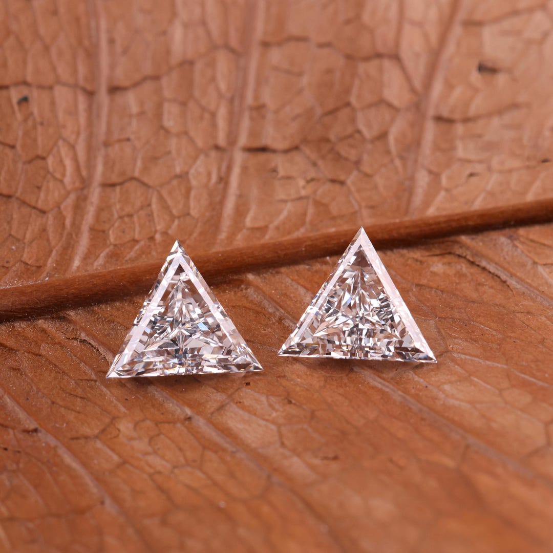 Triangle Lab Diamond 2.00 TCW | VVS1/2 Clarity E/F Color | Triangle Cut Lab Grown Diamond ...