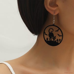Spooky Cat Acrylic Halloween Drop Earrings, Gothic Black Cat Design, Women’s Statement Studs, Ideal for Weddings and Travel