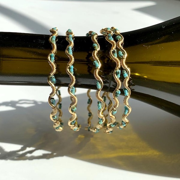 Handmade Turquoise Wire Bracelet – Adjustable, Faux Turquoise, Trendy Jewelry
