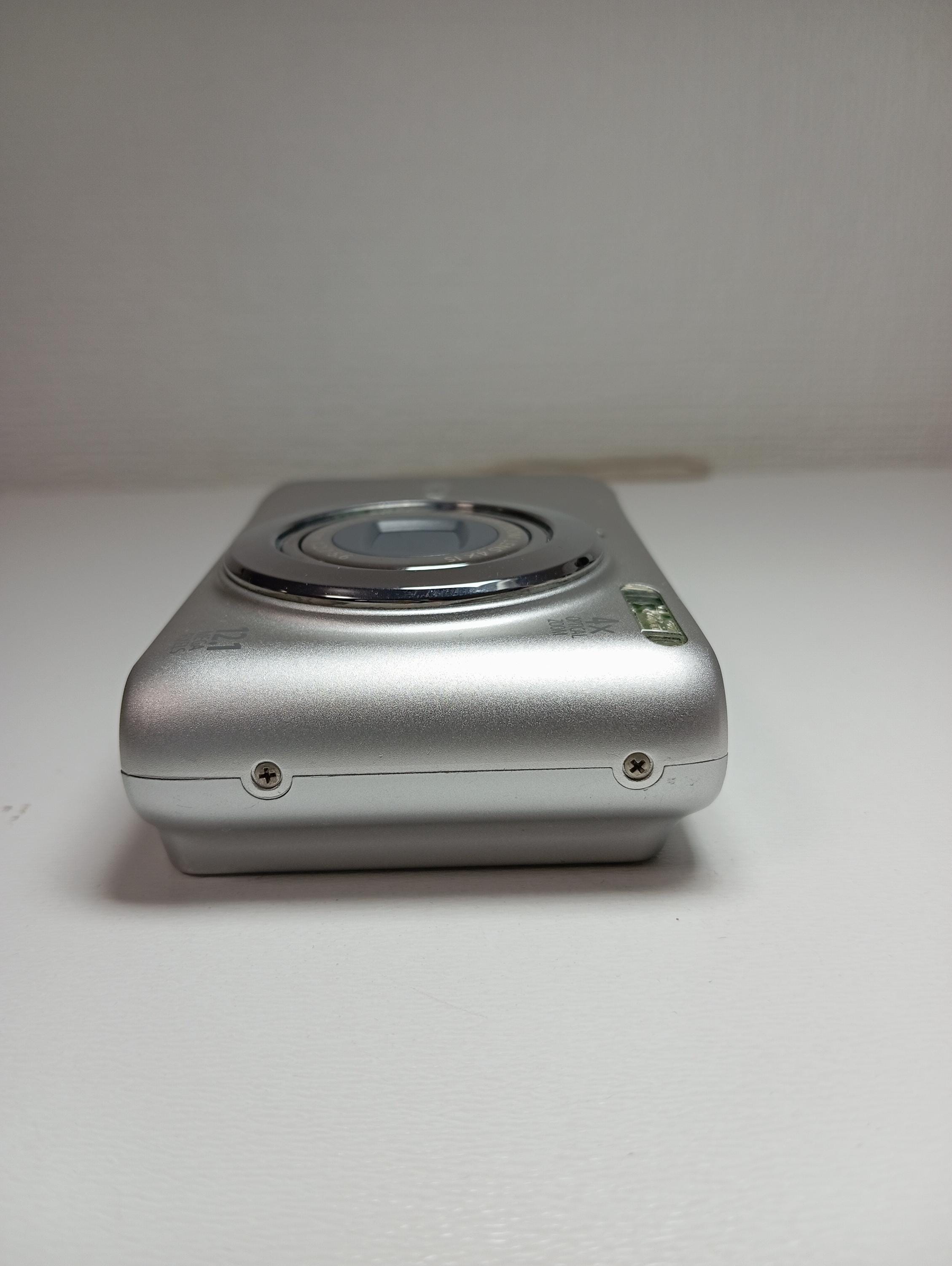 【美品】Canon PowerShot A3100 IS シルバー◯ Amazon | Canon デジタルカメラ PowerShot A3100 IS シルバー