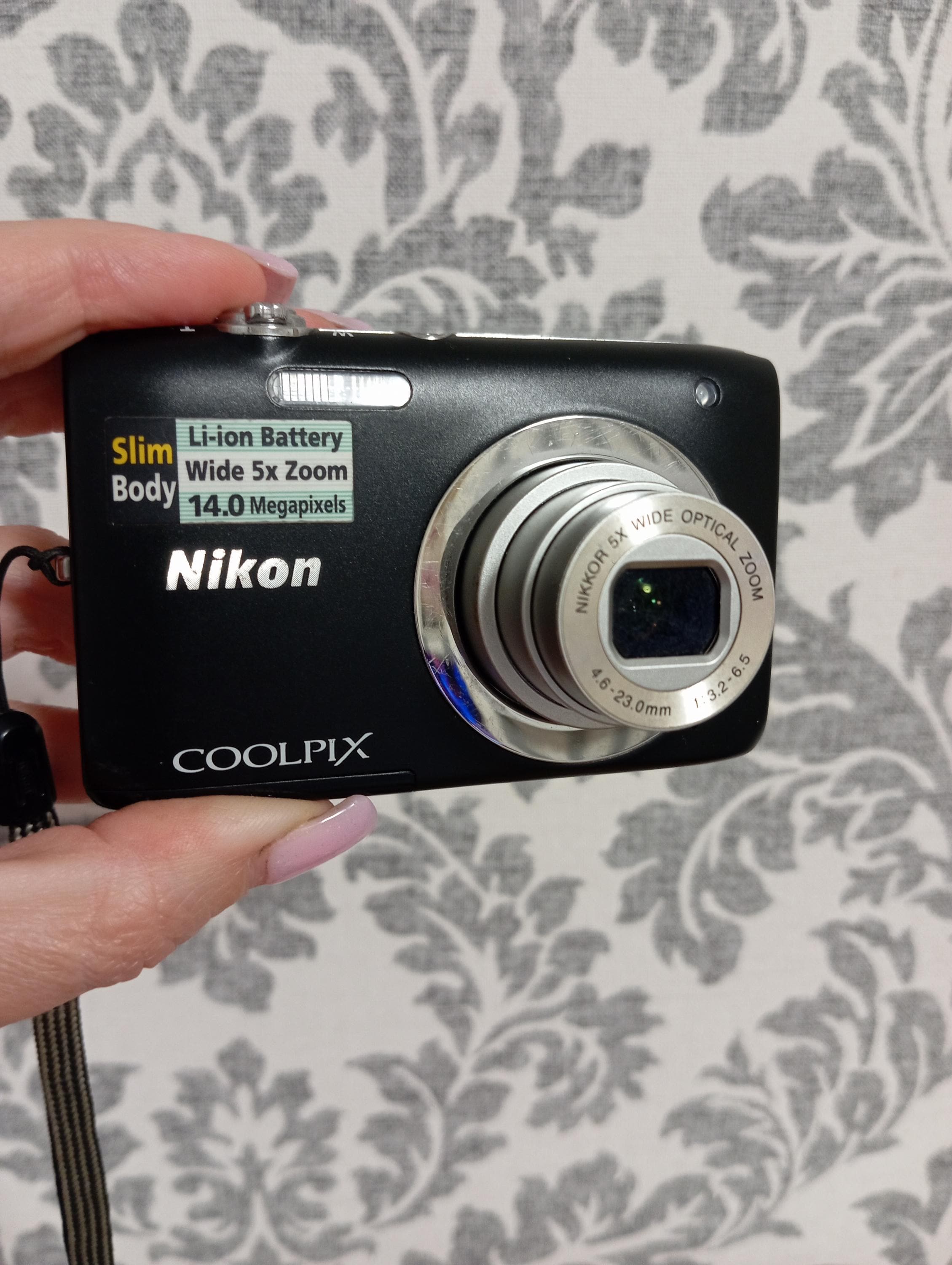 Nikon S2600 - Etsy