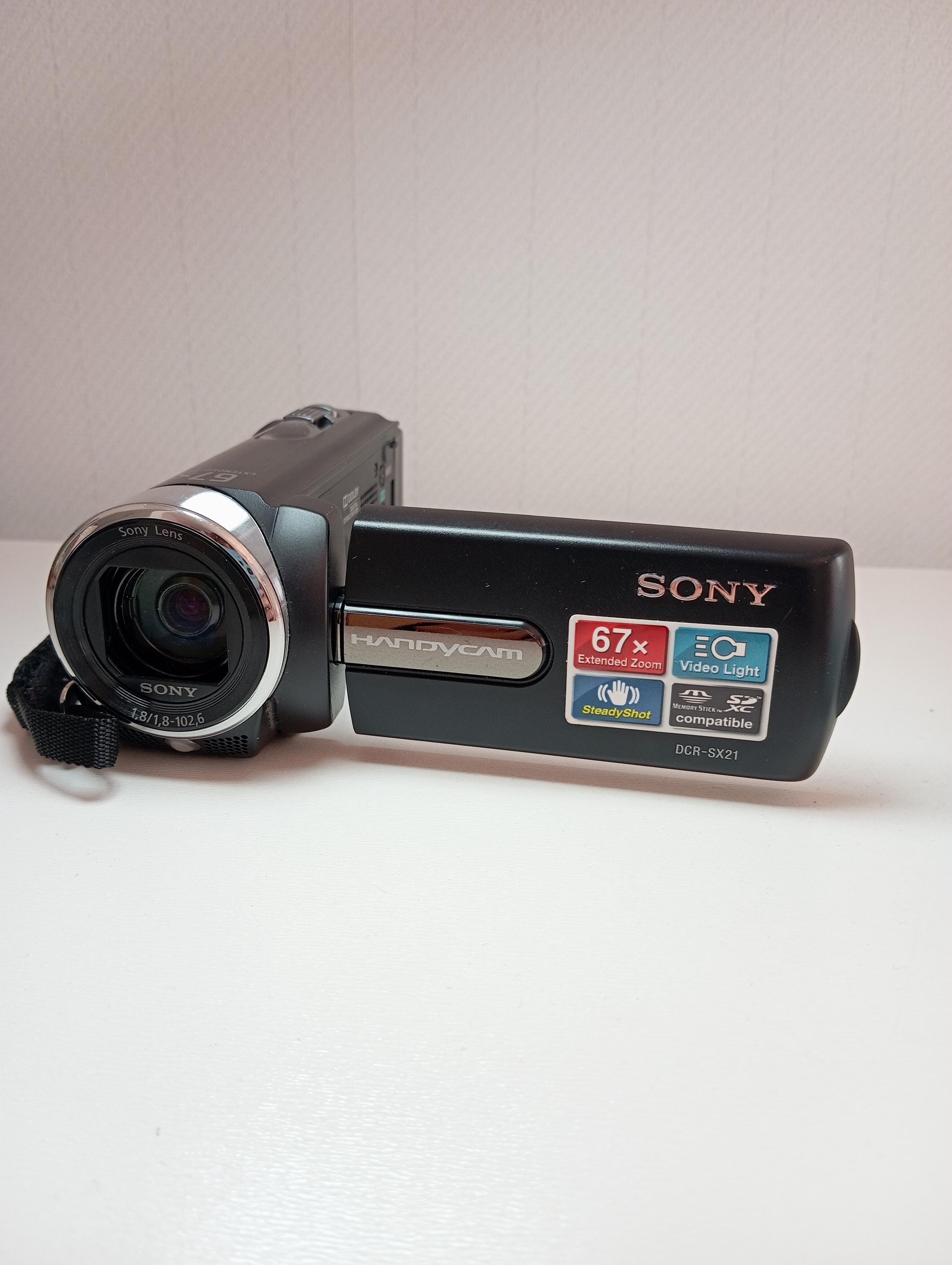 Caméscope Sony Handycam DCR-SX15 - Très bon état - Testé