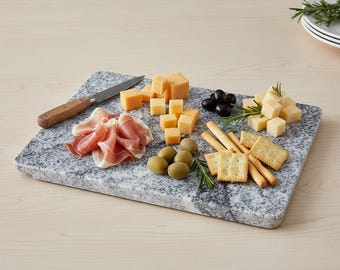Granieten dienblad en sieradenopberger – grijze steen met zwarte spikkels