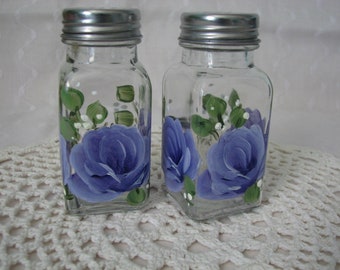 Salt Pepper Shakers Hand Painted Purple Lilac Roses Kitchen Home Decor