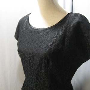 Vintage Short Sleeve Polyster Black Lace Dress