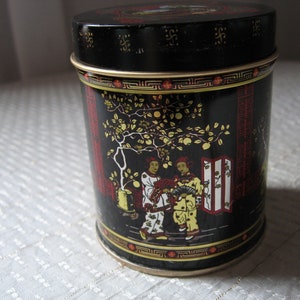Vintage Asian Candle Tin 1970s