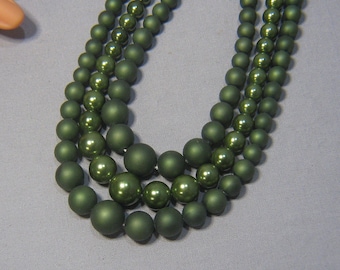 Vintage Three Strand Moss Green Pearl Bead Necklace - ca 1960's