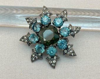 Broche Vintage Strass – Fantaisie éclatante – Bijou Occasion