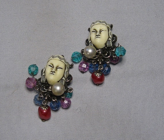 Vintage Asian Face Clip On Earrings - image 1