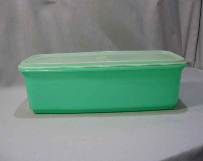 Vintage Tupperware Celery Keeper Etsy