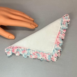 Vintage Ladies Handkerchiefs with Crocheted Trim (H21)