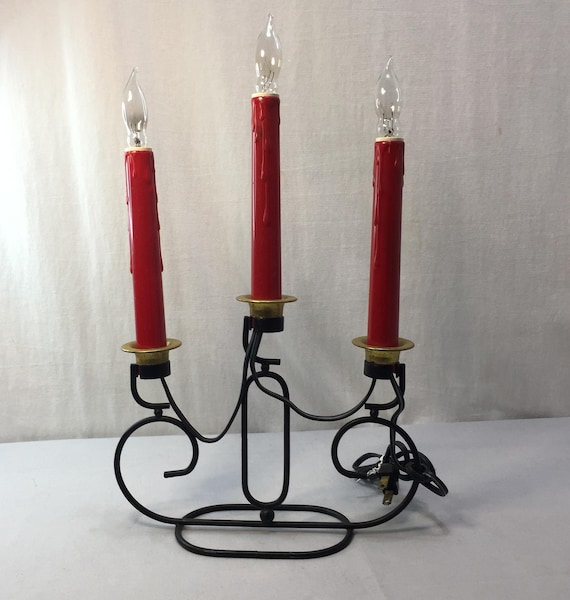 Vintage rote elektrische Weihnachtskerzen