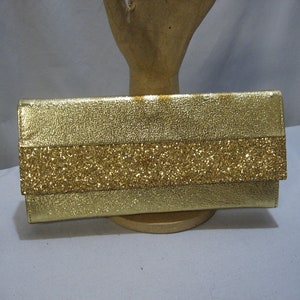 Vintage Soft Gold Lack Clutch mit Glitzer